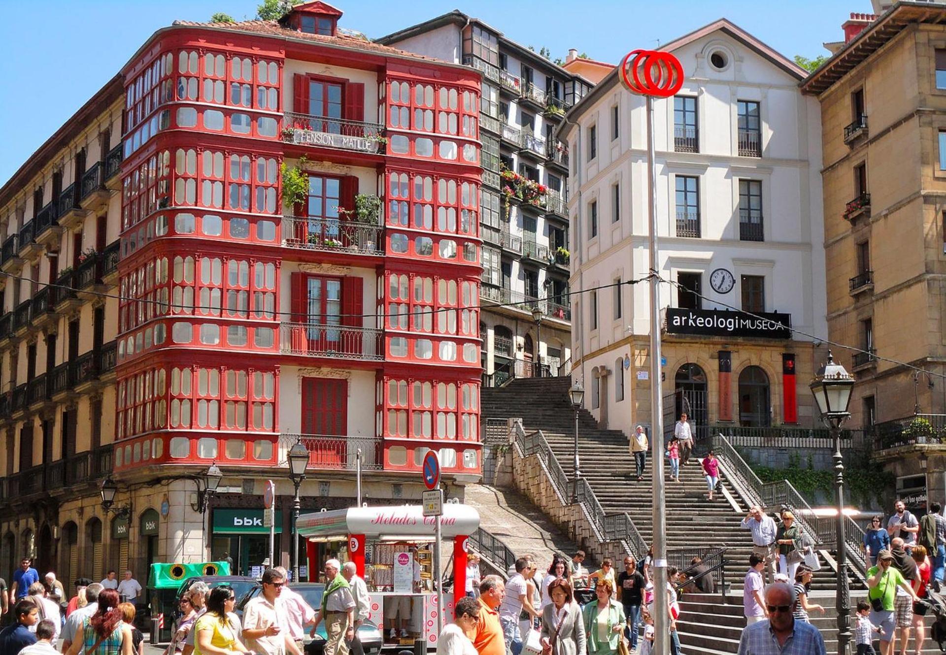 Old Town Core Next To Plaza Nueva ビルバオ エクステリア 写真